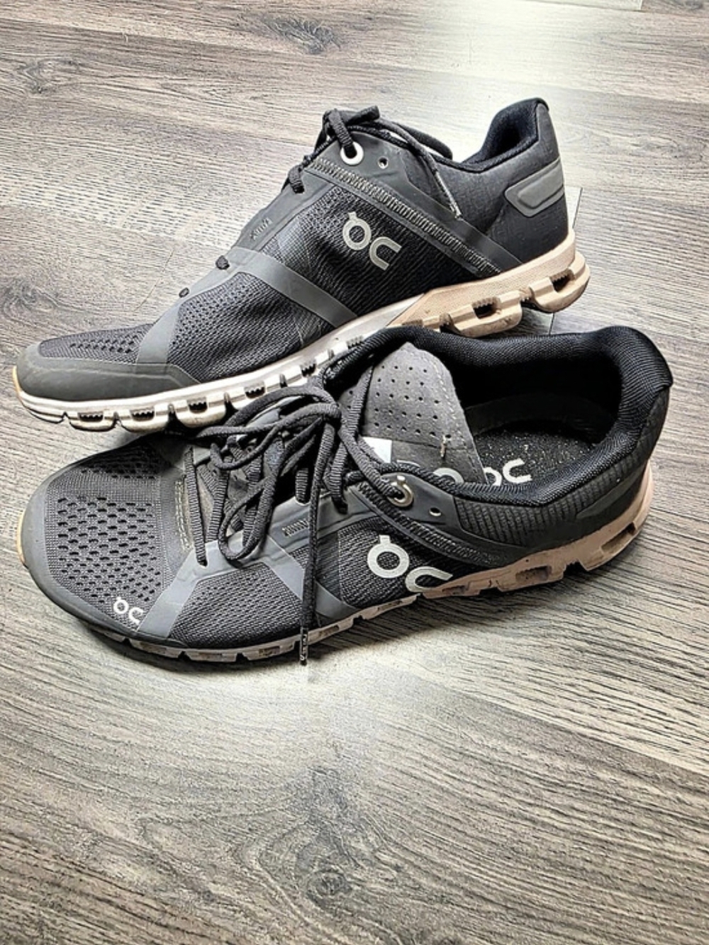 On Cloudswift Athletic Shoes Black Gray US 8 W
